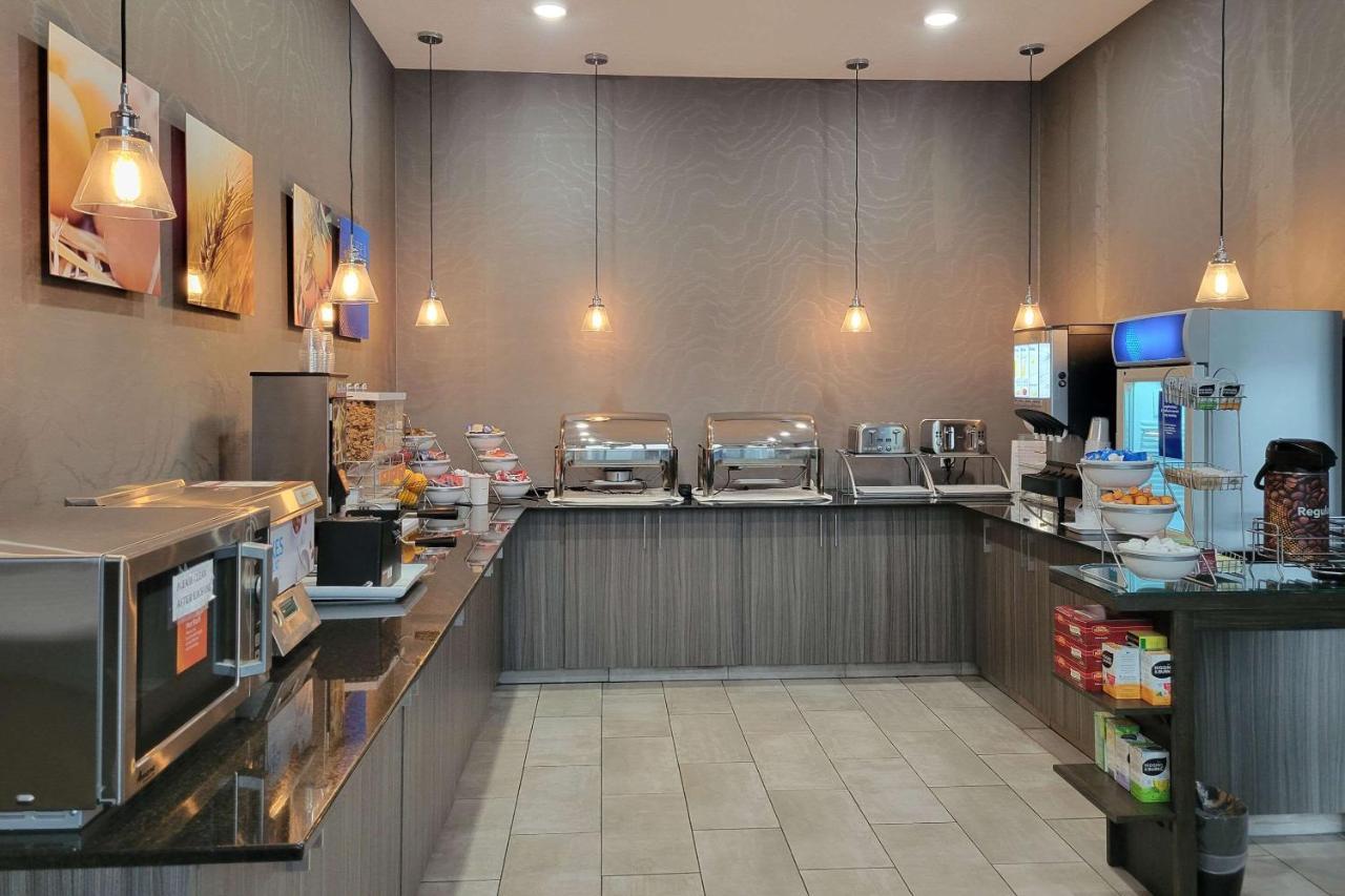 Comfort Inn&Suites North Battleford Eksteriør bilde